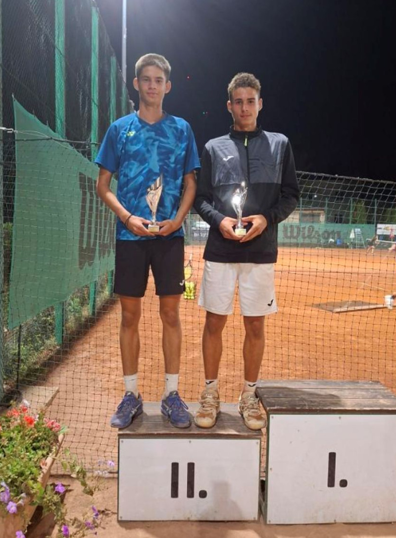 Tenisz siker az U16-os kupán